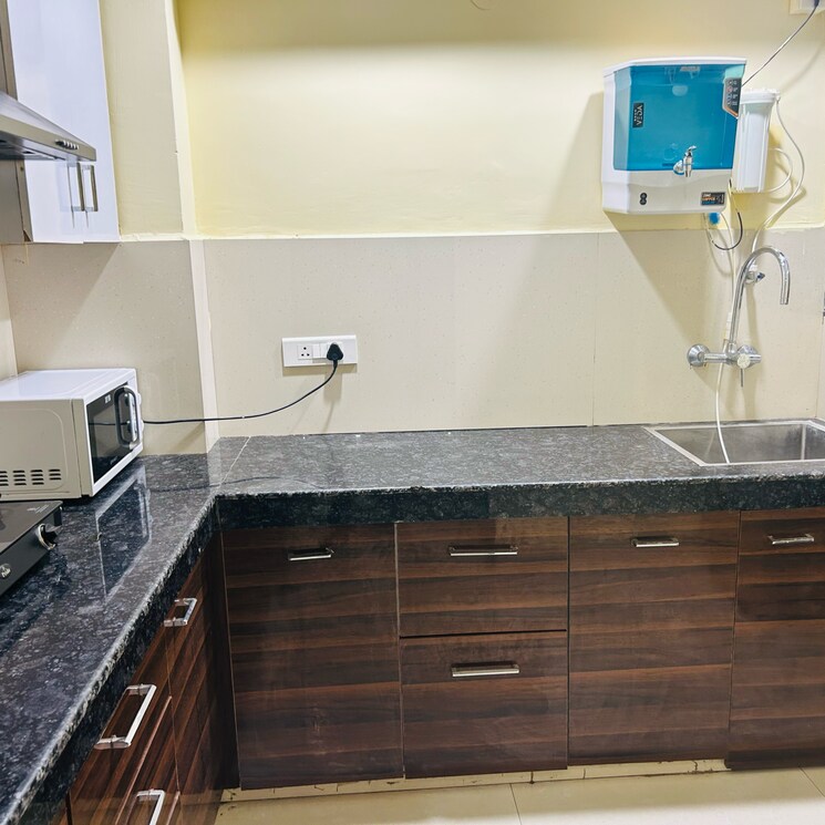 Kitchen, lajpat nagar 2 Bedroom 963 Sq.Ft. Apartment In Lajpat Nagar Delhi 8184333