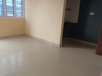 Room in 1 BHK Builder Floor at Ejipura – for Rent