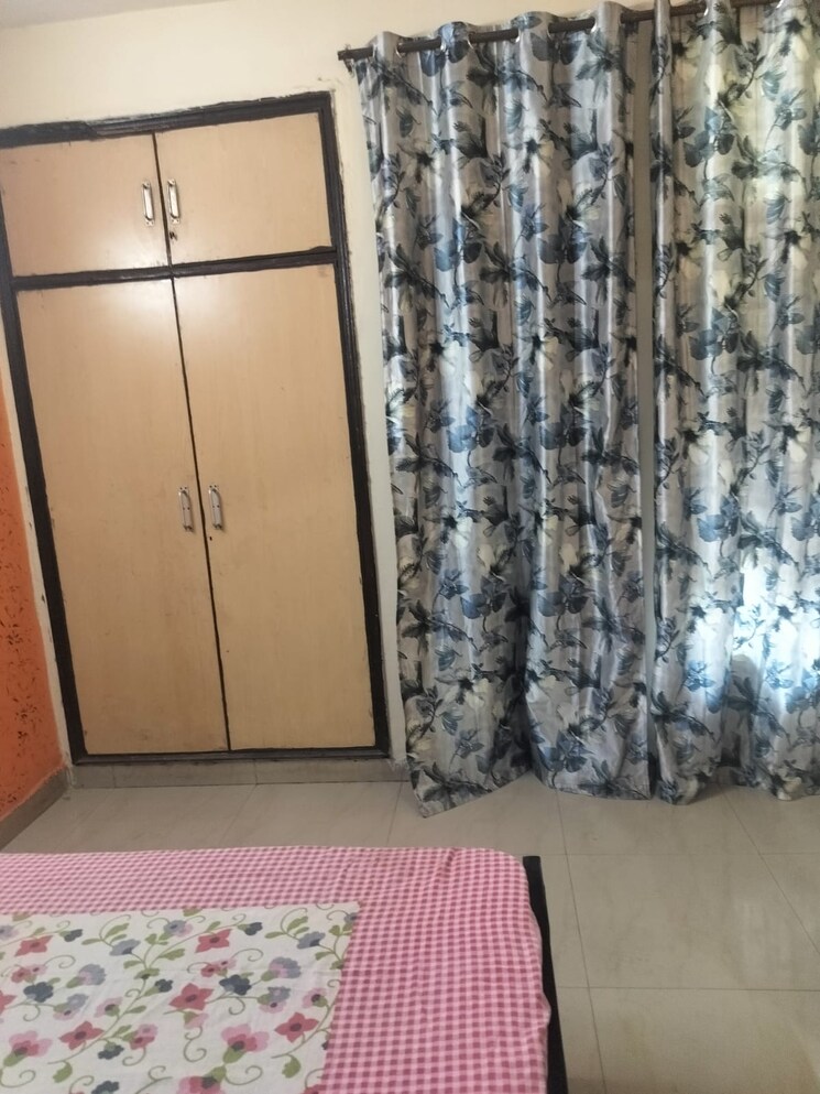 Bedroom, best-view-apartments 1.5 Bedroom 855 Sq.Ft. Apartment In Sector 99 Noida 8184550