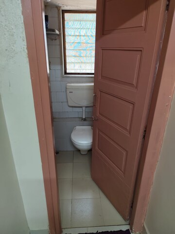Master Bedroom in 2 BHK Apartment at Krishna Galaxy Santacruz, Santacruz East – for Rent