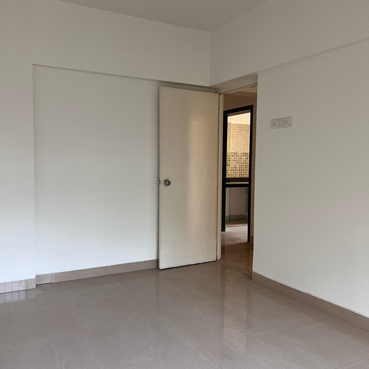 2 BHK Apartment For Sale in Vasant Valley Kalyan West