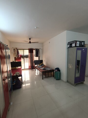 Living Room in 2 BHK Apartment at Mehra Apartment, Chembur – for Rent