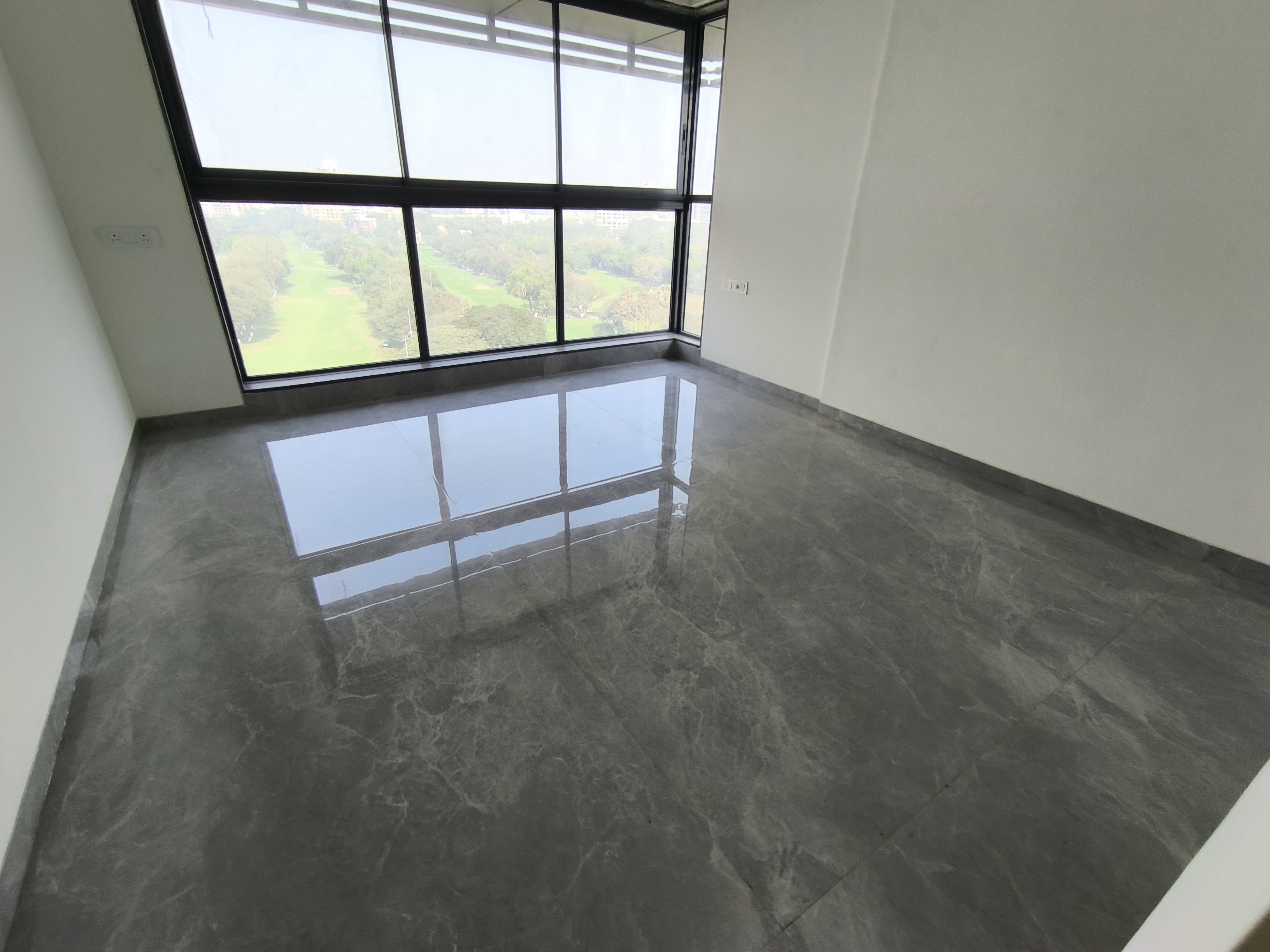 2 BHK + Pooja Room Apartment For Sale in Sabari Gardens