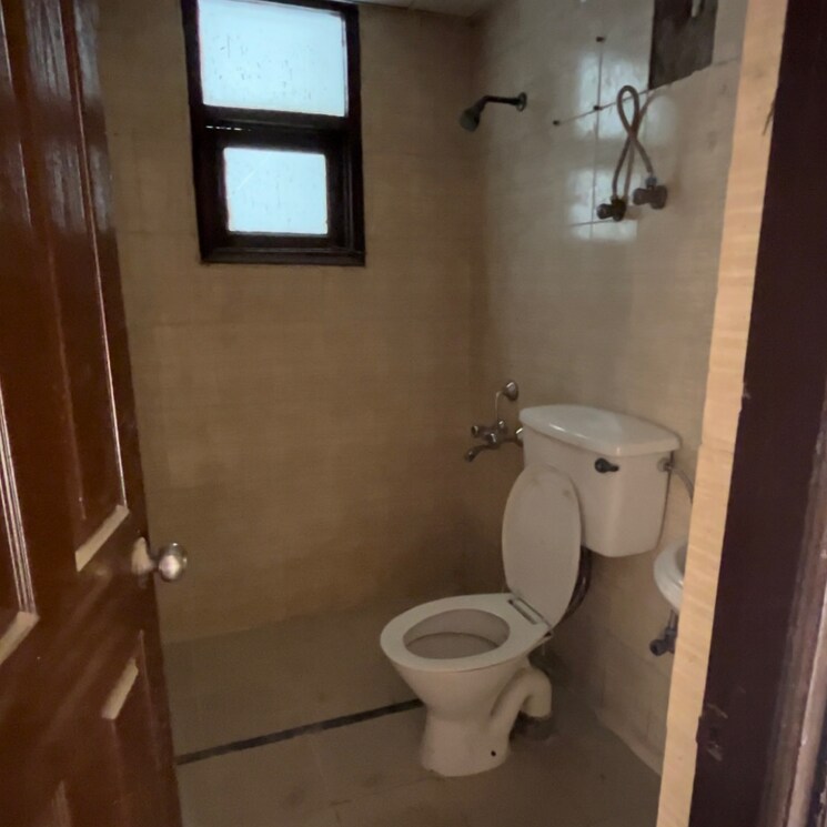 Bathroom, tdi-city-kingsbury 4 Bedroom 1930 Sq.Ft. Apartment In Sector 61 Sonipat 8184676
