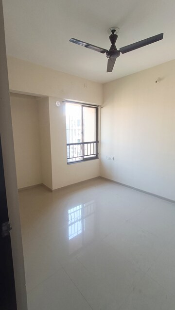 Room in 1 BHK Apartment at Rustomjee Virar Avenue L1 L2 And L4 Wing E And F, Virar West – for Sale