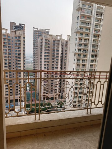 3 BHK Apartment – Exterior View View at Mahagun Mezzaria, Sector 78 - for Rent