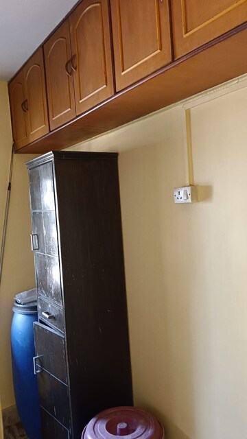 Furnished Amenities in 1 RK Apartment at Sai Deep Andheri, Andheri East – for Rent