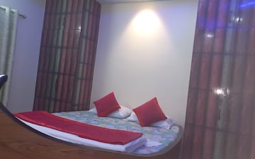 2 BHK Apartment For Rent in Sector 15 ii
