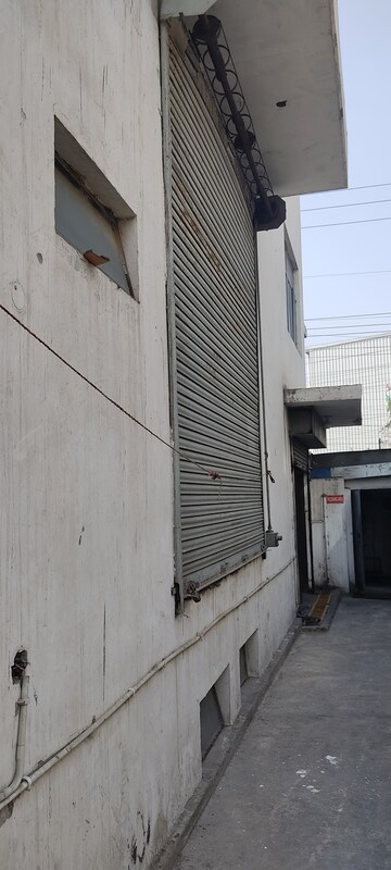 Floor Plan in  Warehouse at Sector 63 – for Rent