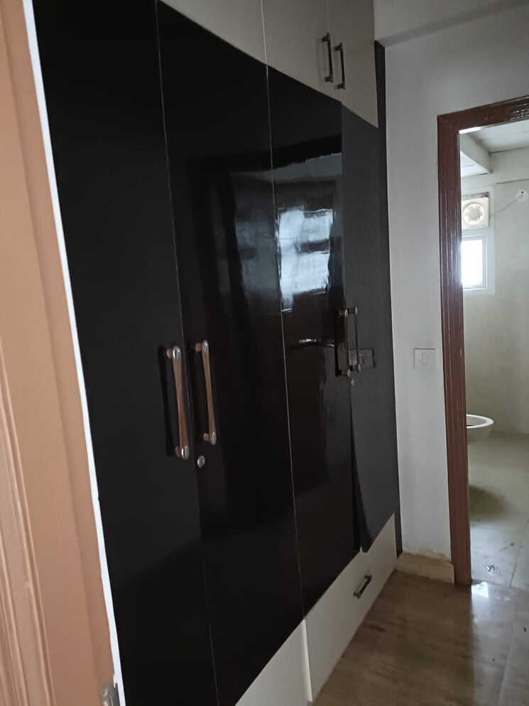 undefined, gomti nagar 3.5 Bedroom 3200 Sq.Ft. Apartment In Gomti Nagar Lucknow 8184742