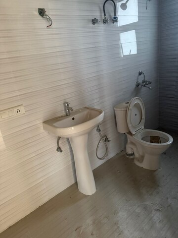Bathroom in 3 BHK Apartment at Omaxe Residency II, Gomti Nagar – for Rent