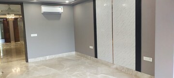 Room in 4 BHK Builder Floor at RBC II, Sushant Lok I – for Sale