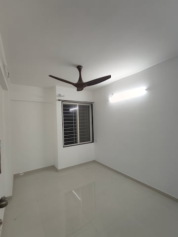 2 BHK Apartment For Rent in Kanchan Royal Exotica Kondhwa Pune  8184815