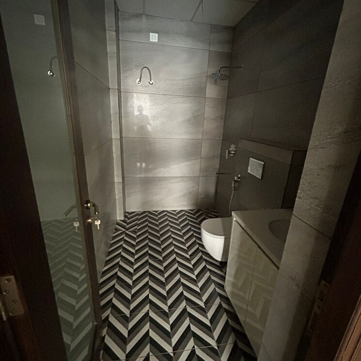 Bathroom, international airport road 4 Bedroom 2700 Sq.Ft. Villa In International Airport Road Zirakpur 8184920