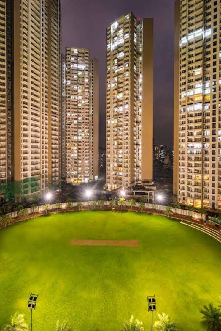 Swimming Pool, runwal-greens 3 Bedroom 1218 Sq.Ft. Apartment In Mulund West Mumbai 8184980