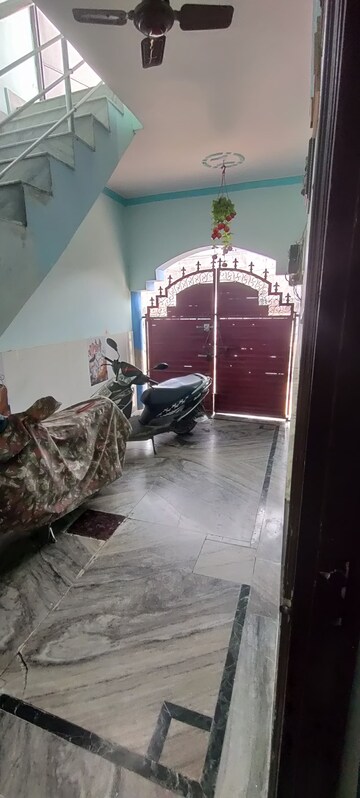 Balcony in 2 BHK Independent House at Jankipuram Extension – for Rent