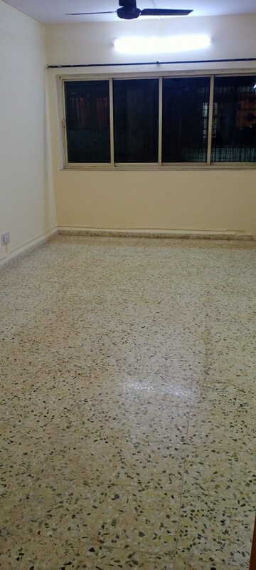 Room in 1 BHK Apartment at Takshila CHS, Andheri East – for Rent