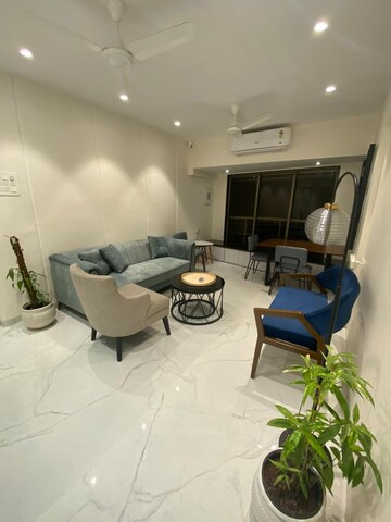 Master Bedroom in 3 BHK Apartment at Lic Colony – for Rent
