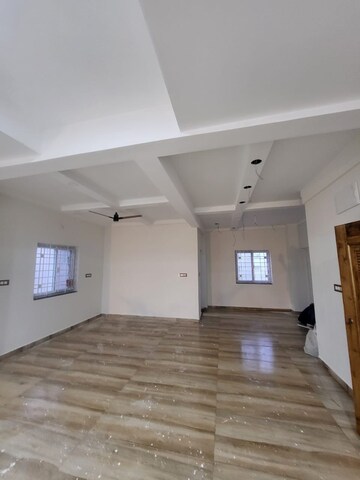 Room in 4 BHK Builder Floor at Hsr Layout – for Rent