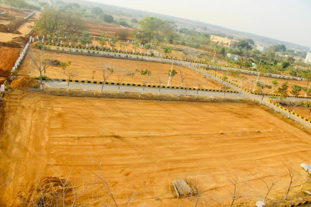 Plot For Sale in Smart City Maheshwaram hy