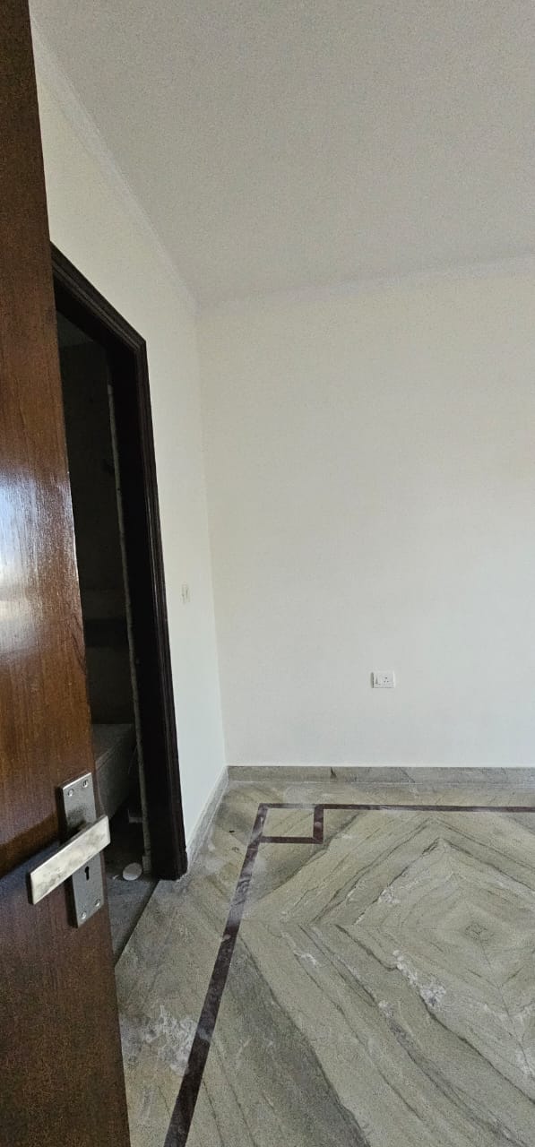 3 BHK + Pooja Room Apartment For Sale in Lovya Properties 