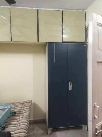 Furnished Amenities in 1 BHK Apartment at Kurla East – for Rent