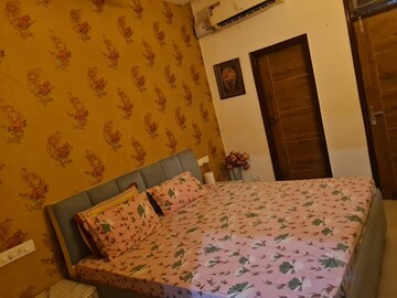 Bedroom in 3 BHK Builder Floor at Dhakoli Village – for Rent