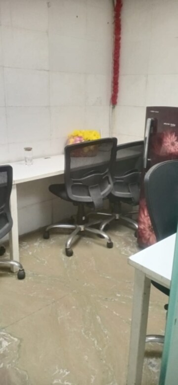  Office Space For Rent in Laxmi Nagar
