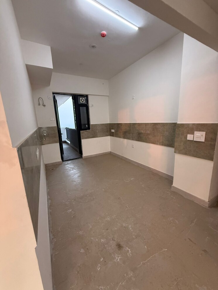 Kitchen, apex-the-rio 3 Bedroom 2190 Sq.Ft. Apartment In Ahinsa Khand ii Ghaziabad 8185213