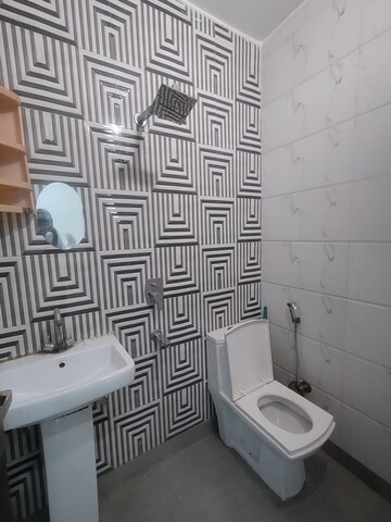 Bathroom in 2 BHK Builder Floor at Dwarka Mor – for Rent