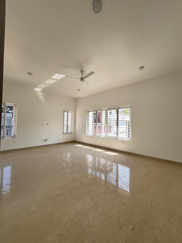 Room in 5 BHK Independent House at Swastika Residency Indiranagar, Indiranagar – for Rent