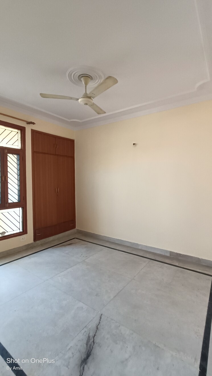 Room, alok-vihar 2.5 Bedroom 1150 Sq.Ft. Apartment In Sector 50 Noida 8185296