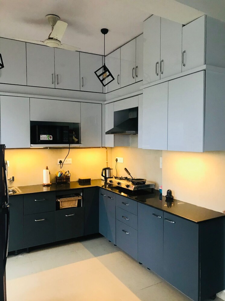 Kitchen, antriksh-nature 3.5 Bedroom 1850 Sq.Ft. Apartment In Sector 52 Noida 8185307