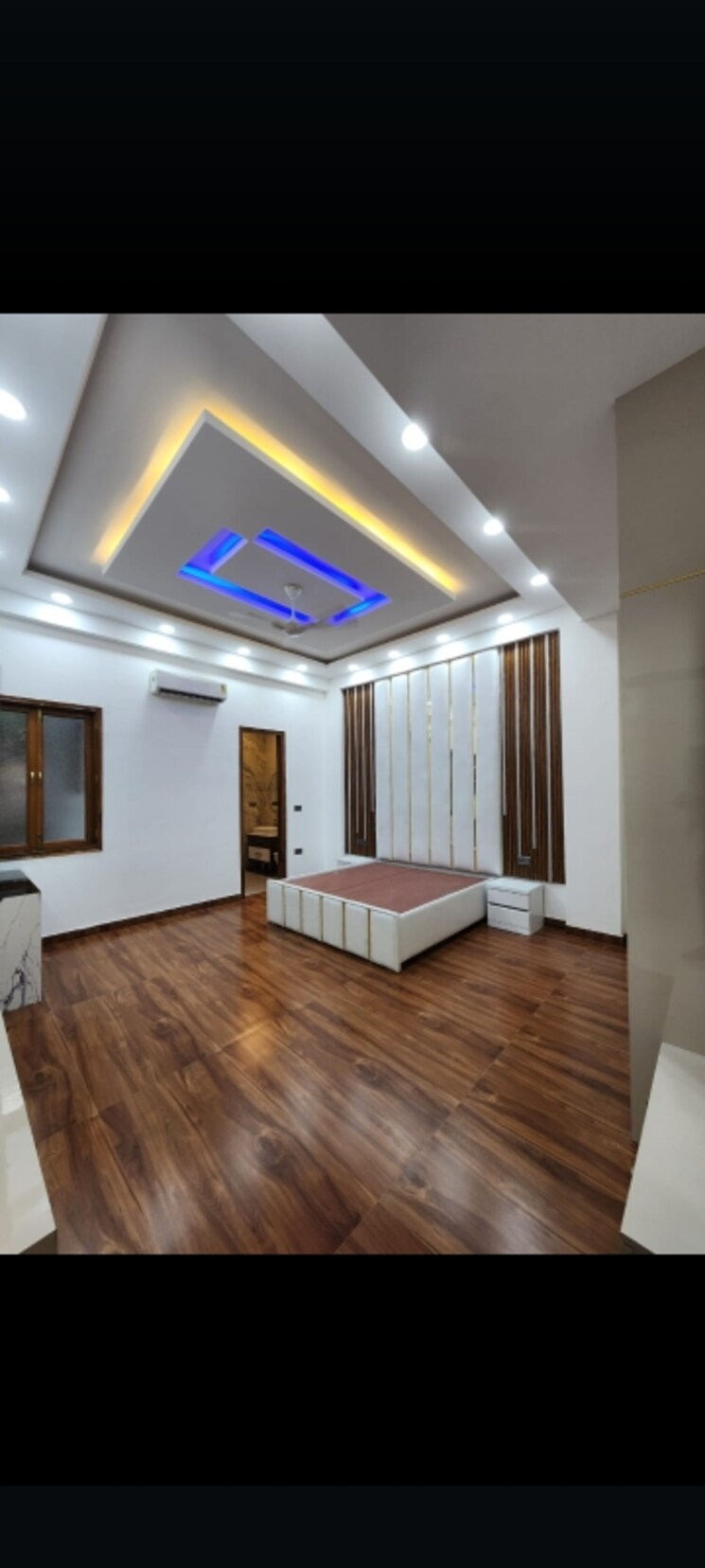 Bedroom, maya-homes 4 Bedroom 2500 Sq.Ft. Builder Floor In Indrapuram Ghaziabad 8185317