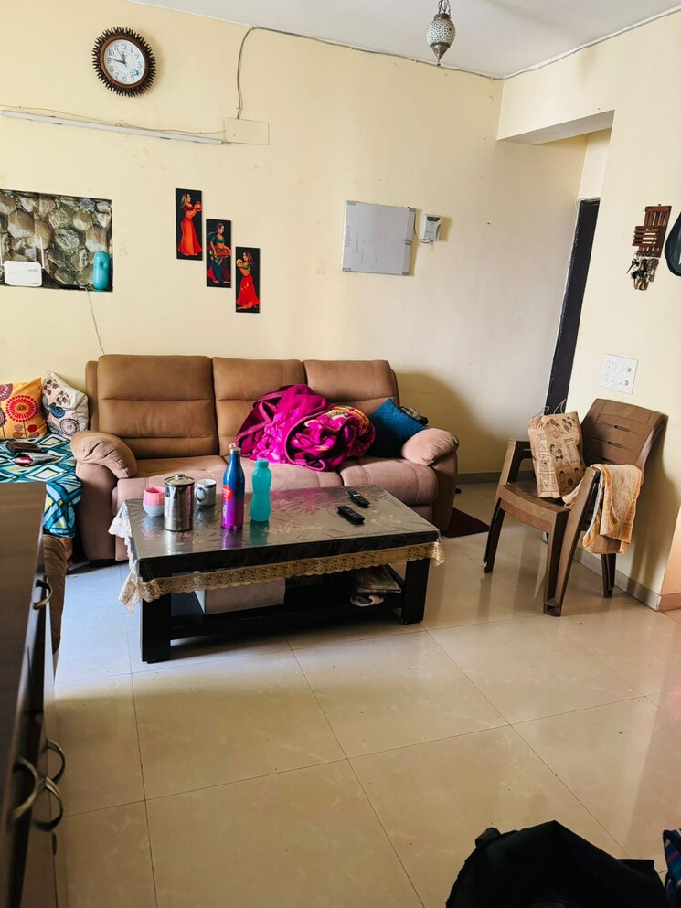 Bedroom, panchsheel-pratistha 3 Bedroom 945 Sq.Ft. Apartment In Sector 75 Noida 8185323