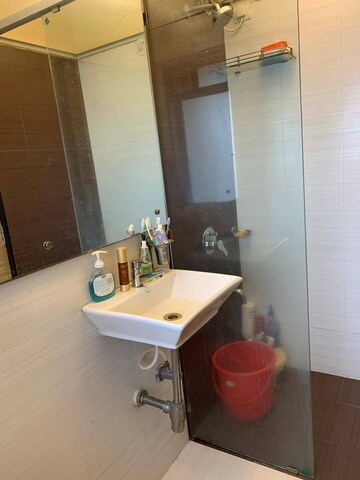 Master Bedroom in 2 BHK Apartment at Yashwant Yash CHS, Virar West – for Rent