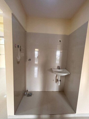 Room in 2 BHK Apartment at Agarwal Paradise, Virar West – for Rent