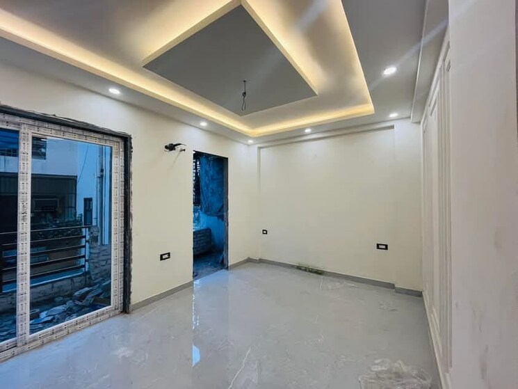 Room, srishti-greenfield-homes 4 Bedroom 2400 Sq.Ft. Builder Floor In Green Fields Colony Faridabad 8185372