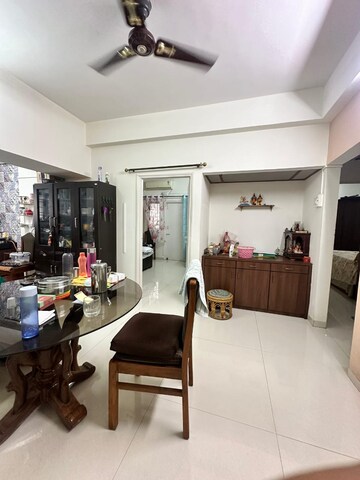 Master Bedroom in 2 BHK Apartment at Woodland Avenue, Kothrud – for Rent