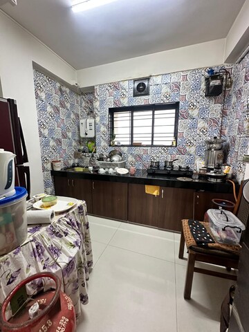 Master Bedroom in 2 BHK Apartment at Woodland Avenue, Kothrud – for Rent
