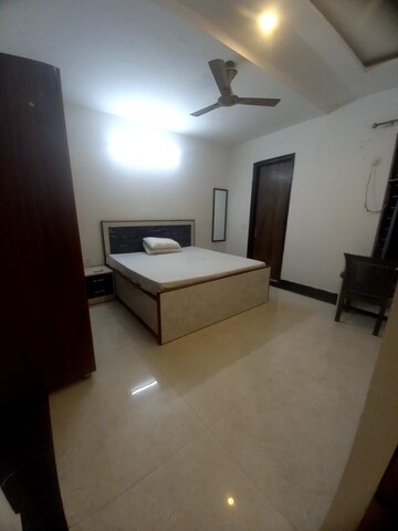 Studio Builder Floor For Rent in DLF Star Tower Sector 30 Gurgaon  8185476