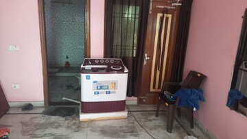 Parking in 1 BHK Villa at RWA Apartments Sector 70, Sector 70 – for Rent