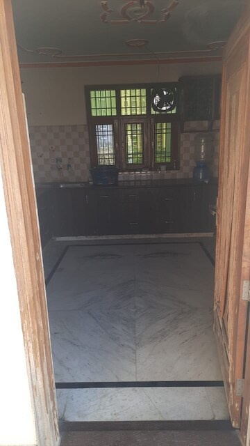 Bathroom in 1 BHK Villa at RWA Apartments Sector 70, Sector 70 – for Rent