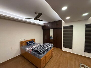 Bedroom in 3 BHK Builder Floor at Green Park – for Rent