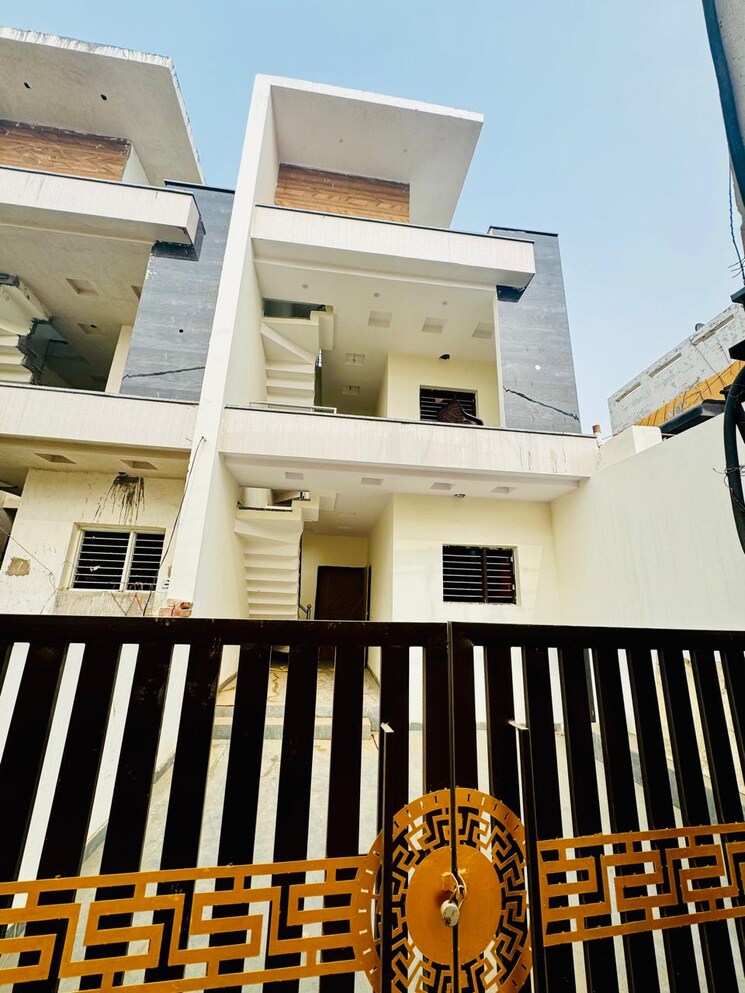 Exterior View, kharar 5 Bedroom 175 Sq.Yd. Independent House In Kharar Mohali 8185555