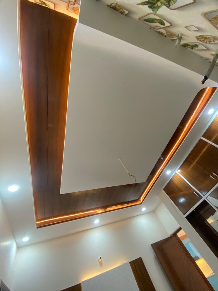 undefined, sunny enclave 4 Bedroom 150 Sq.Yd. Independent House In Sunny Enclave Mohali 8185584