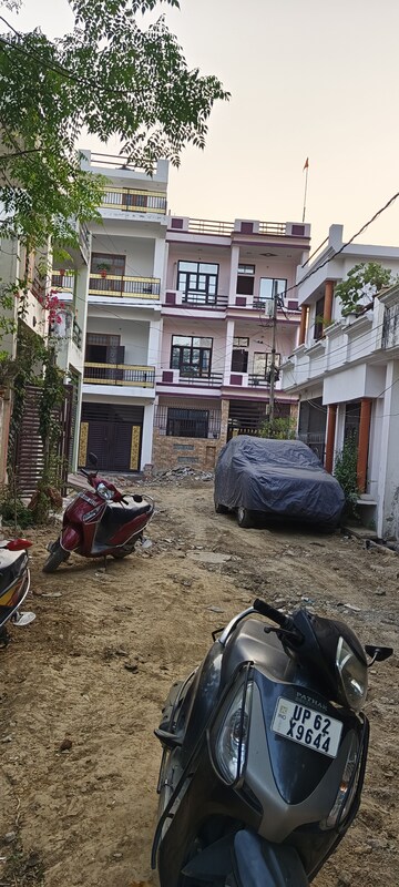  Plot – Exterior View View at Jankipuram - for Sale