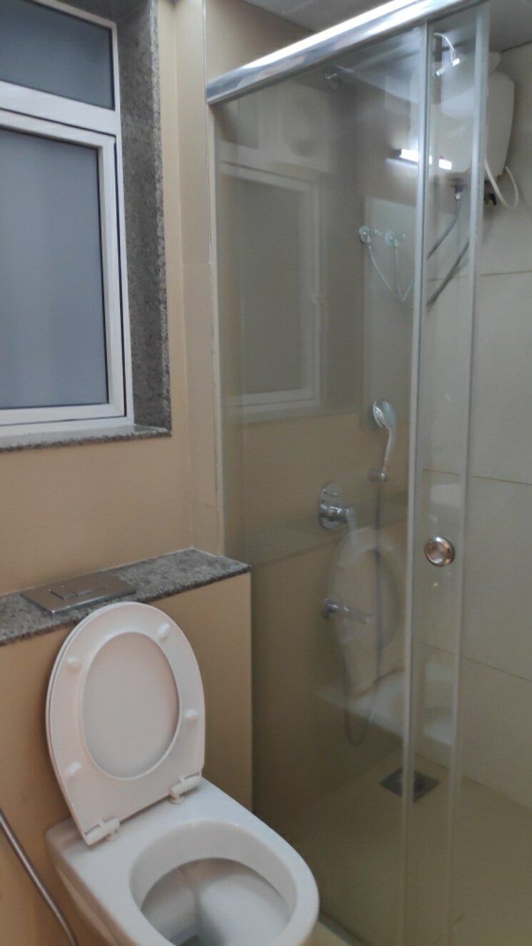 Bathroom, lnt-veridian 2 Bedroom 550 Sq.Ft. Apartment In Powai Mumbai 8185658