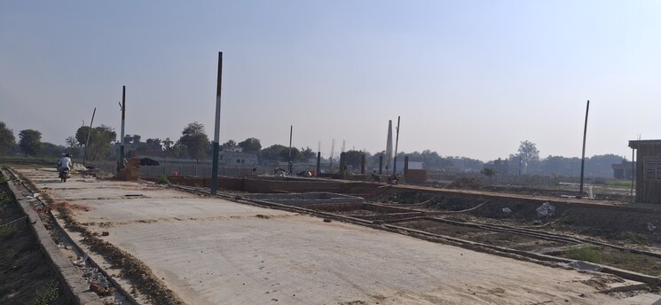 undefined, upsidc site b  100 Sq.Yd. Plot In Upsidc Site B Greater Noida 8185687