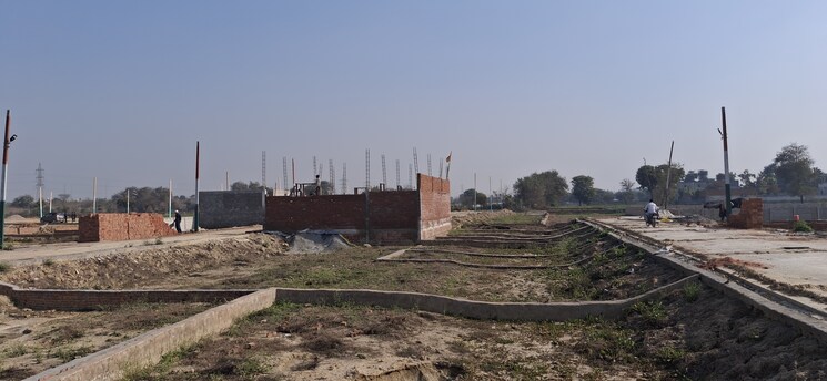 undefined, upsidc site b  100 Sq.Yd. Plot In Upsidc Site B Greater Noida 8185687